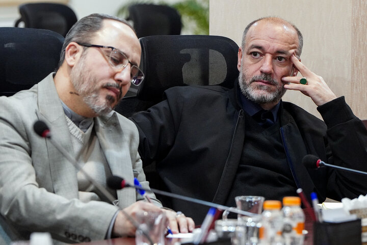 دیدار اعضای هیأت امنا و مدیرعامل خیریه کهریزک با رئیس ستاد اجرایی فرمان امام