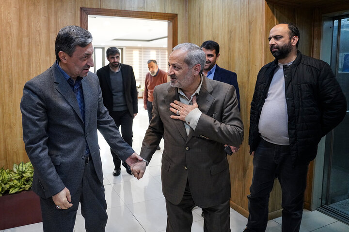 دیدار وزیر آموزش و پرورش با رئیس ستاد اجرایی فرمان امام