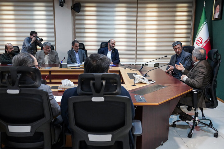 دیدار وزیر آموزش و پرورش با رئیس ستاد اجرایی فرمان امام