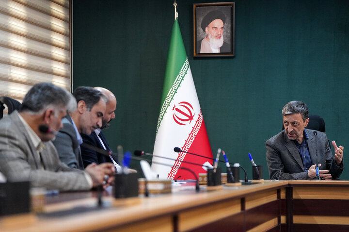 دیدار وزیر آموزش و پرورش با رئیس ستاد اجرایی فرمان امام