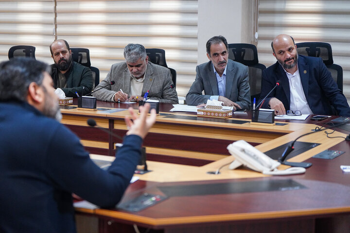 دیدار وزیر آموزش و پرورش با رئیس ستاد اجرایی فرمان امام