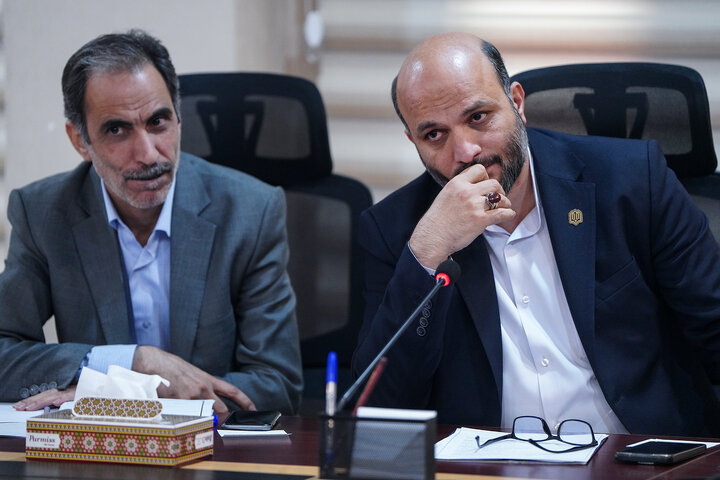 دیدار وزیر آموزش و پرورش با رئیس ستاد اجرایی فرمان امام