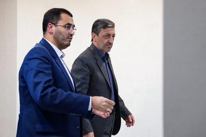 دیدار روح‌الله متفکر آزاد نماینده مردم تبریز، آذرشهر و اسکو در مجلس شورای اسلامی با رئیس ستاد اجرایی فرمان امام