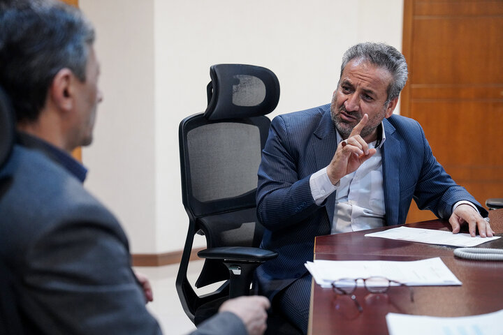 دیدار بهروز محبی نجم‌آبادی نماینده مردم سبزوار و جغتای و جوین در مجلس شورای اسلامی با رئیس ستاد اجرایی فرمان امام