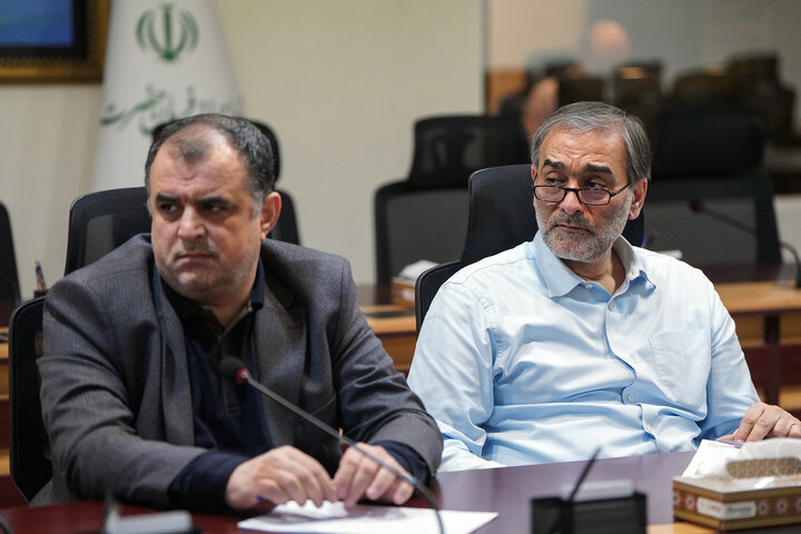 جلسه بررسی عملکرد سالانه سازمان اموال و‌ املاک ستاد اجرایی فرمان امام
