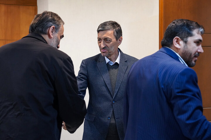 جلسه بررسی عملکرد سالانه سازمان اموال و‌ املاک ستاد اجرایی فرمان امام
