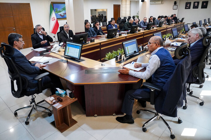 جلسه بررسی عملکرد سالانه گروه توسعه انرژی تدبیر