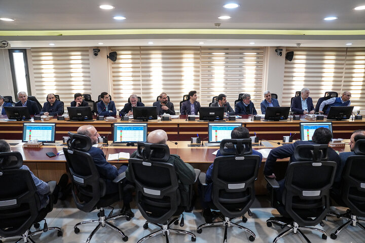 جلسه بررسی عملکرد سالانه گروه توسعه انرژی تدبیر