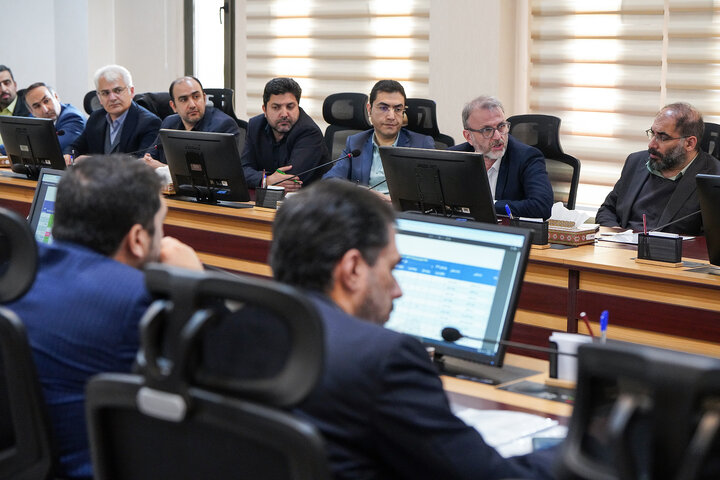 جلسه بررسی عملکرد سالانه گروه توسعه انرژی تدبیر