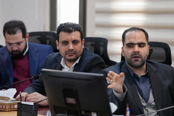 جلسه بررسی عملکرد سالانه گروه توسعه صنعت و معدن تدبیر