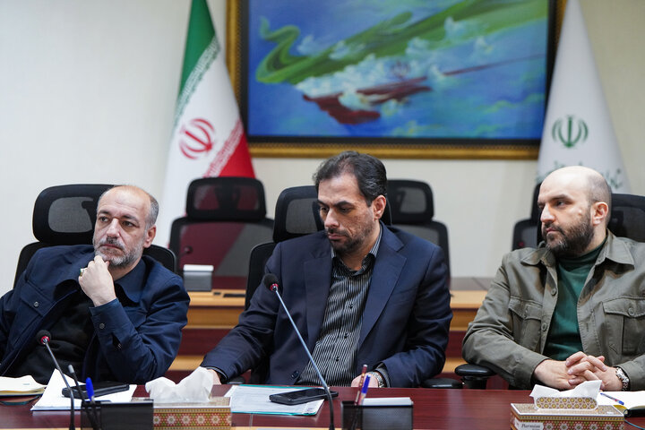 جلسه بررسی عملکرد سالانه گروه توسعه صنعت و معدن تدبیر