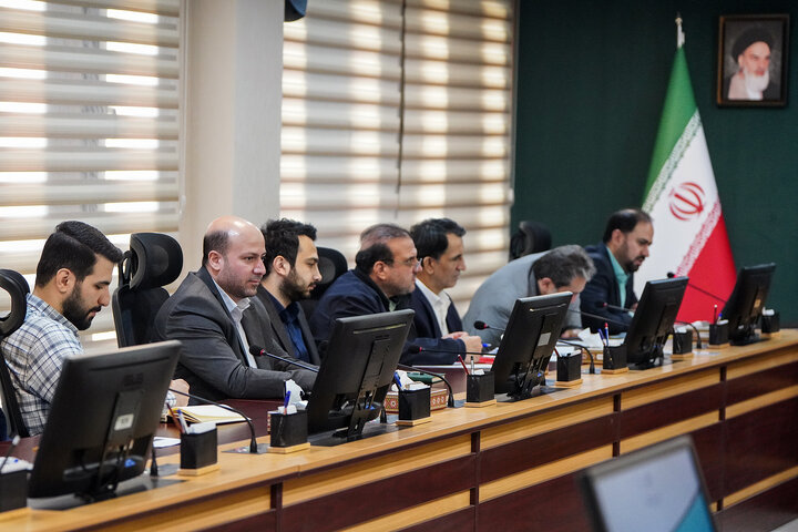 جلسه بررسی عملکرد سالانه اداره‌کل بازرسی و رسیدگی به شکایات ستاد اجرایی فرمان امام