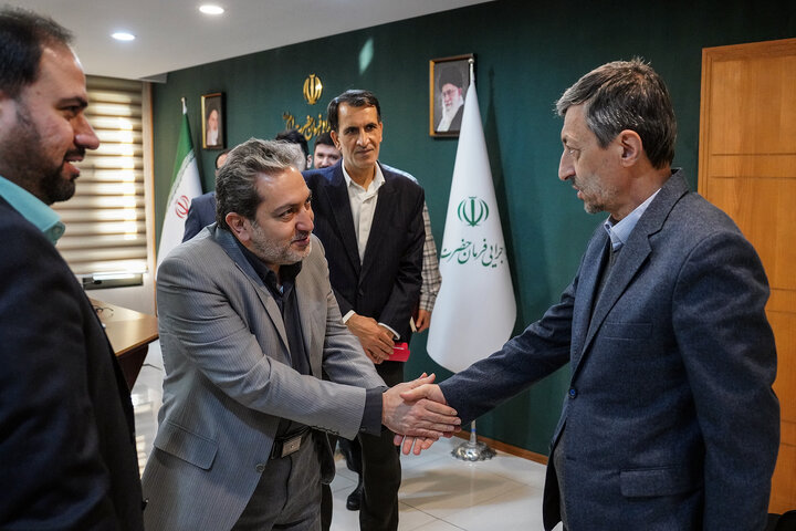 جلسه بررسی عملکرد سالانه اداره‌کل بازرسی و رسیدگی به شکایات ستاد اجرایی فرمان امام