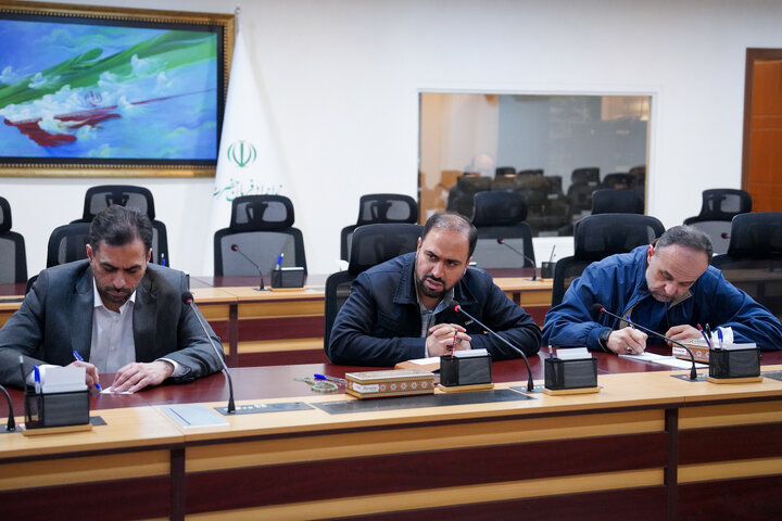 جلسه بررسی عملکرد سالانه معاونت حقوقی ستاد اجرایی فرمان امام