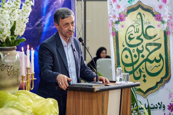 افطاری فتاح در جمع مددجویان آسایشگاه خیریه کهریزک