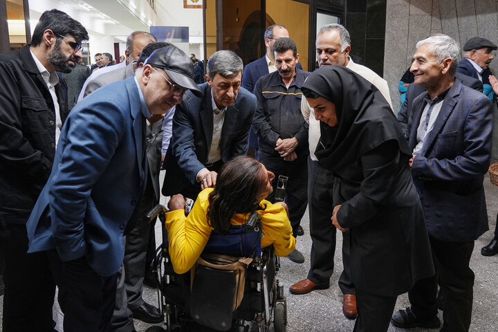 افطاری فتاح در جمع مددجویان آسایشگاه خیریه کهریزک