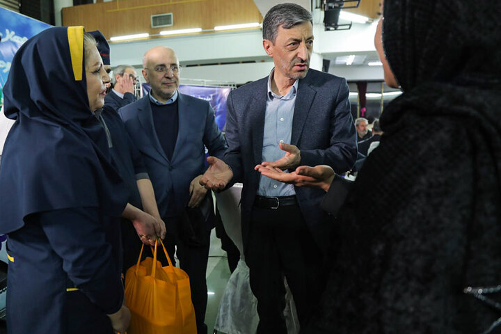 افطاری فتاح در جمع مددجویان آسایشگاه خیریه کهریزک