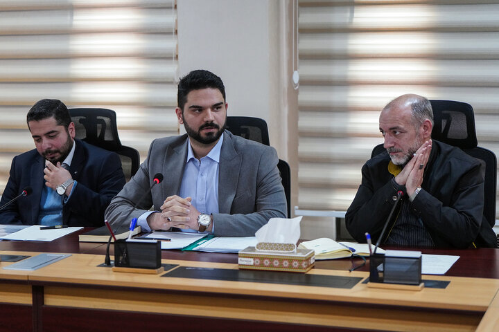 جلسه بررسی عملکرد سالانه معاونت مالی و اداری ستاد اجرایی فرمان امام