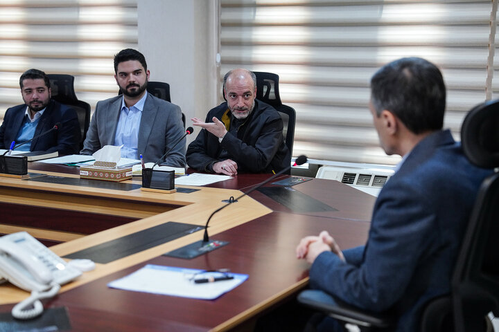 جلسه بررسی عملکرد سالانه معاونت مالی و اداری ستاد اجرایی فرمان امام