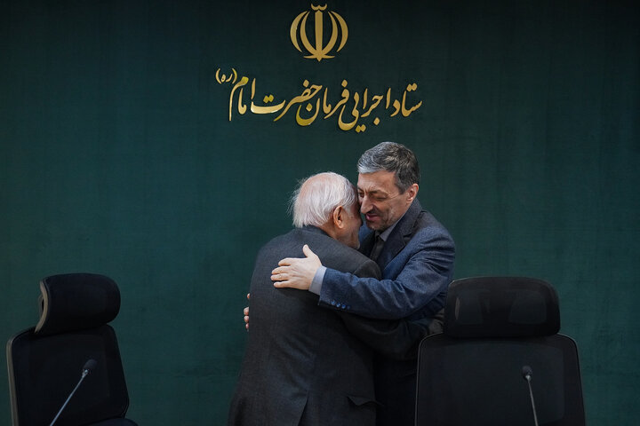 نشست مشترک رئیس ستاد اجرایی فرمان امام و رئیس هیات امنای ستاد دیه کشور