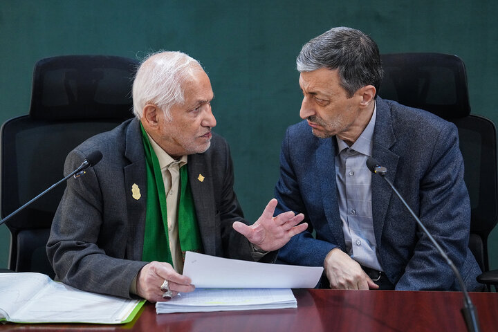 نشست مشترک رئیس ستاد اجرایی فرمان امام و رئیس هیات امنای ستاد دیه کشور