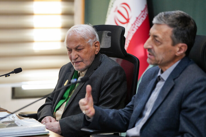 نشست مشترک رئیس ستاد اجرایی فرمان امام و رئیس هیات امنای ستاد دیه کشور