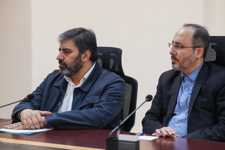 نشست مشترک رئیس ستاد اجرایی فرمان امام و رئیس هیات امنای ستاد دیه کشور