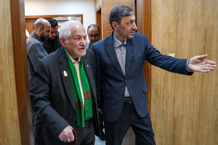 نشست مشترک رئیس ستاد اجرایی فرمان امام و رئیس هیات امنای ستاد دیه کشور