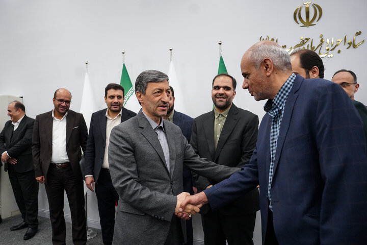 دیدار نوروزی رئیس ستاد اجرایی فرمان امام با همکاران