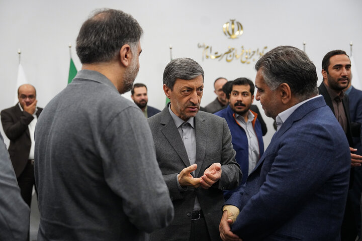 دیدار نوروزی رئیس ستاد اجرایی فرمان امام با همکاران