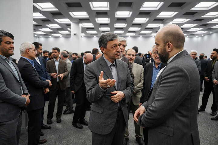 دیدار نوروزی رئیس ستاد اجرایی فرمان امام با همکاران