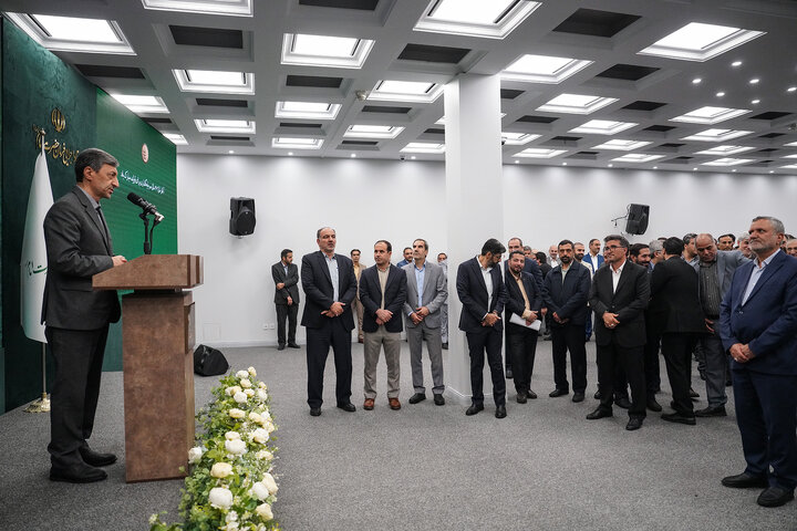 دیدار نوروزی رئیس ستاد اجرایی فرمان امام با همکاران