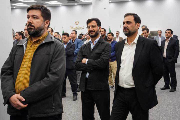 دیدار نوروزی رئیس ستاد اجرایی فرمان امام با همکاران