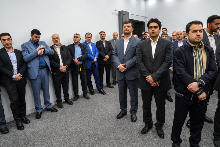 دیدار نوروزی رئیس ستاد اجرایی فرمان امام با همکاران