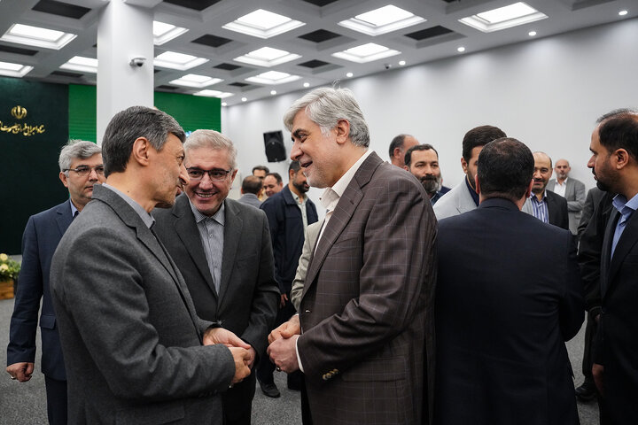 دیدار نوروزی رئیس ستاد اجرایی فرمان امام با همکاران