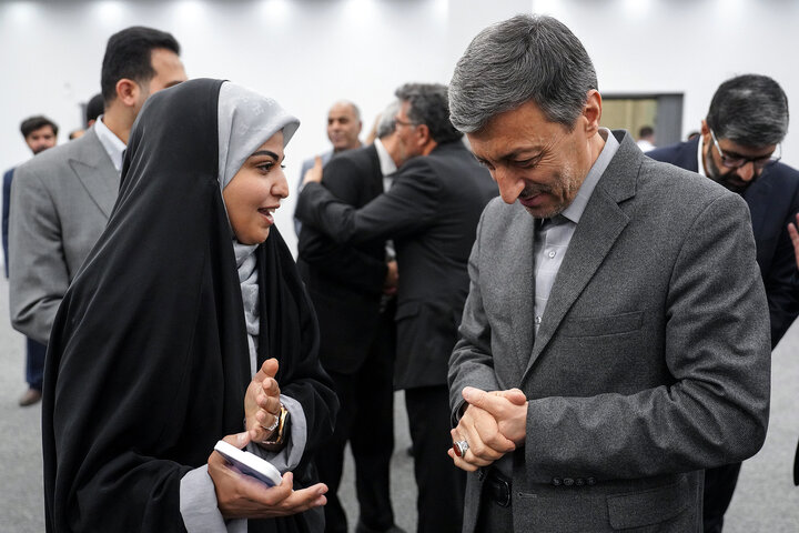 دیدار نوروزی رئیس ستاد اجرایی فرمان امام با همکاران