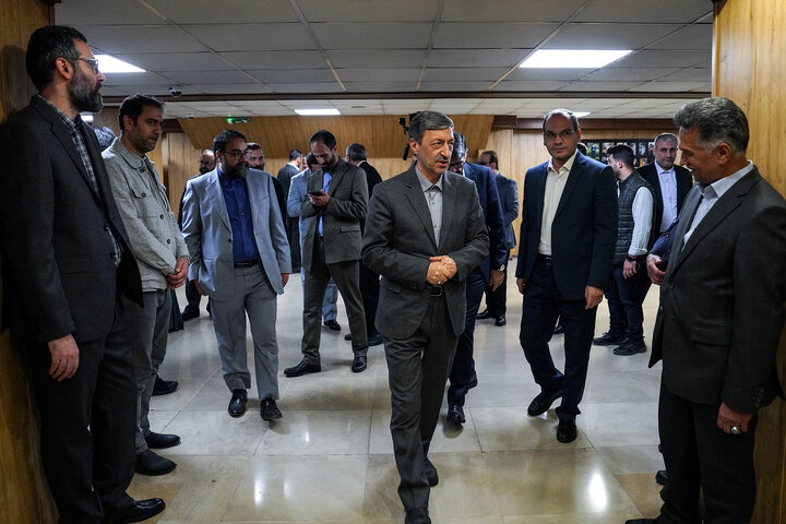 دیدار نوروزی رئیس ستاد اجرایی فرمان امام با همکاران