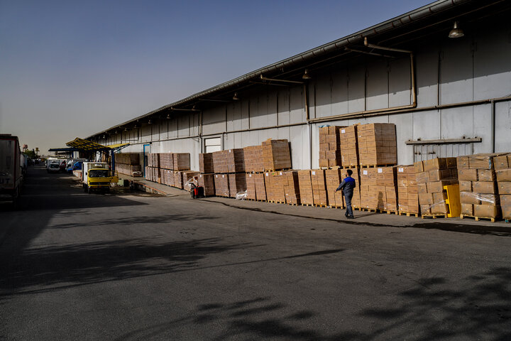 بازدید رئیس ستاد اجرایی فرمان امام از شرکت پخش البرز