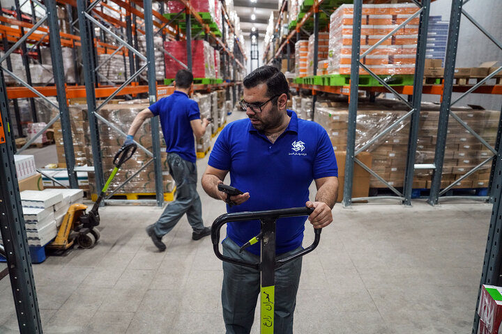 بازدید رئیس ستاد اجرایی فرمان امام از شرکت پخش البرز