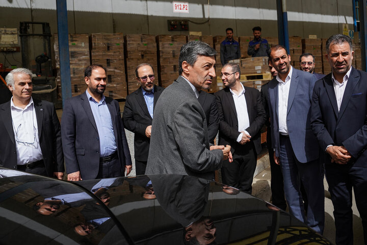 بازدید رئیس ستاد اجرایی فرمان امام از شرکت پخش البرز