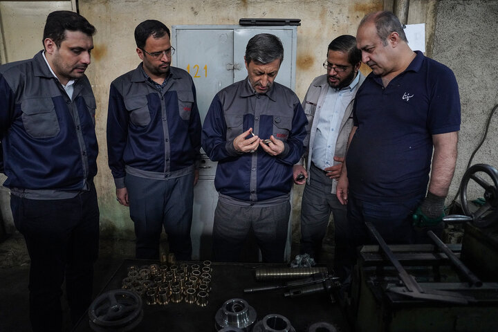 بازدید رئیس ستاد اجرایی فرمان امام از کارخانه لوله و پروفیل سپنتا