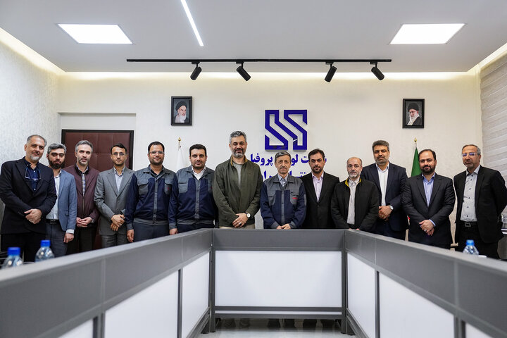 بازدید رئیس ستاد اجرایی فرمان امام از کارخانه لوله و پروفیل سپنتا