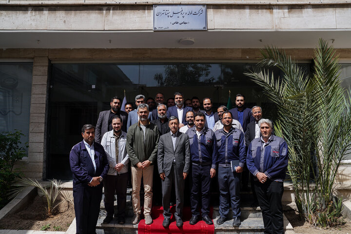 بازدید رئیس ستاد اجرایی فرمان امام از کارخانه لوله و پروفیل سپنتا