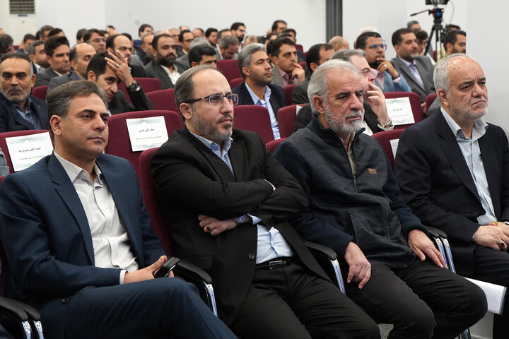 نشست سراسری مدیران ستاد اجرایی فرمان امام