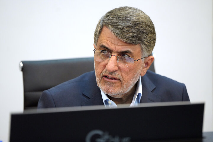 بررسی مسائل گروه توسعه انرژی تدبیر با حضور رئیس ستاد اجرایی فرمان امام