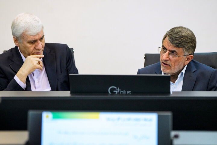 بررسی مسائل گروه توسعه انرژی تدبیر با حضور رئیس ستاد اجرایی فرمان امام