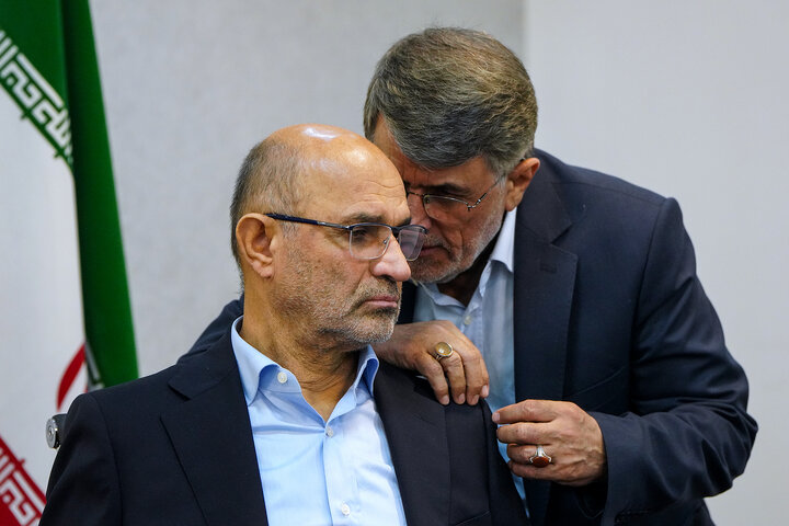 بررسی مسائل گروه توسعه انرژی تدبیر با حضور رئیس ستاد اجرایی فرمان امام