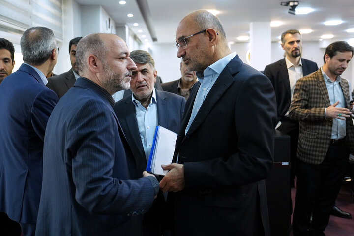 بررسی مسائل گروه توسعه انرژی تدبیر با حضور رئیس ستاد اجرایی فرمان امام