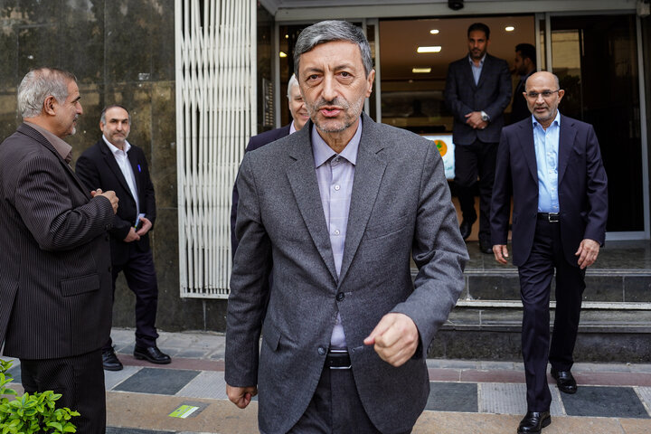 بررسی مسائل گروه توسعه انرژی تدبیر با حضور رئیس ستاد اجرایی فرمان امام