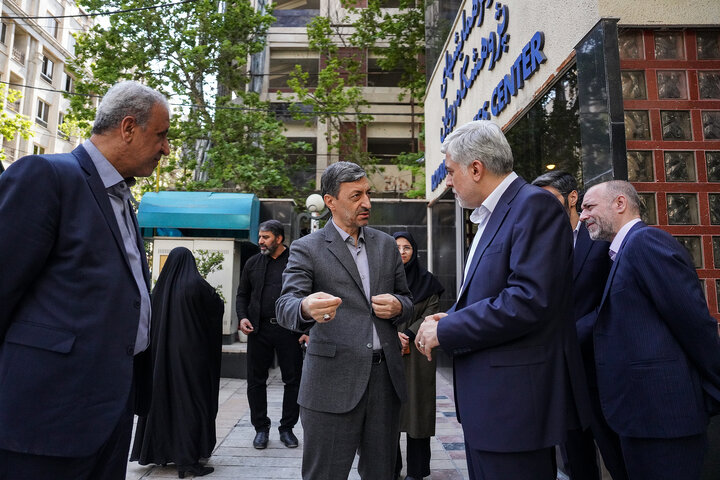 بازدید رئیس ستاد اجرایی فرمان امام از پژوهشگاه رویان